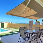 Hébergement de vacances Duplex Con Piscina Individual Y Vistas Al Mar En