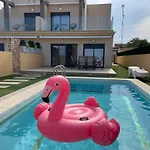 Duplex Con Piscina Individual Y Vistas Al Mar En Hébergement de vacances Torrevieja