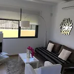 Hébergement de vacances Duplex Con Piscina Individual Y Vistas Al Mar En Torrevieja