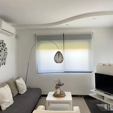 Duplex Con Piscina Individual Y Vistas Al Mar En 펜션 *