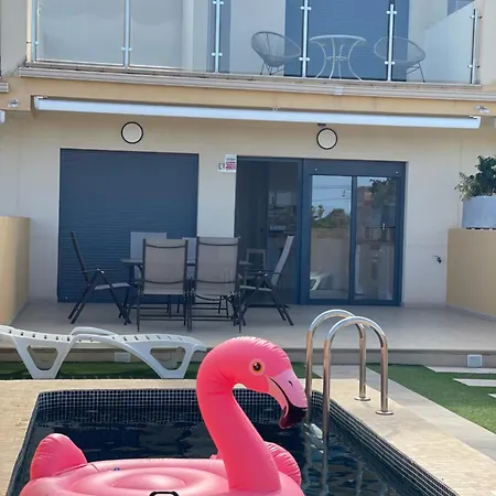 Duplex Con Piscina Individual Y Vistas Al Mar En 펜션 *