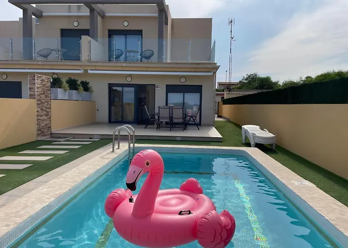 Duplex Con Piscina Individual Y Vistas Al Mar En بيت للعطل
