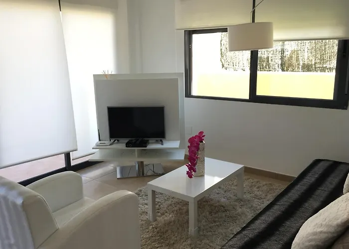 Duplex Con Piscina Individual Y Vistas Al Mar En بيت للعطل